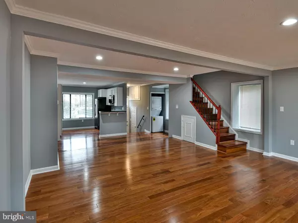 Silver Spring, MD 20904,3511 CASTLE WAY #3-12 (MAIN LEVEL)