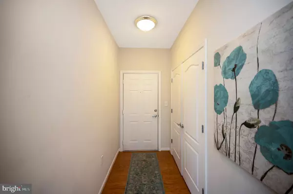 Woodbridge, VA 22191,1641 LADUE CT #203