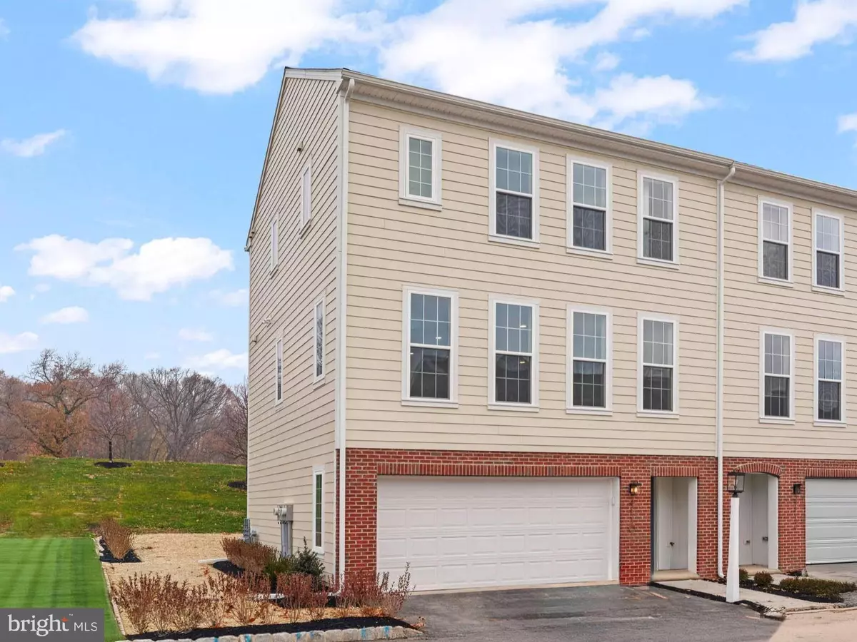 Mechanicsburg, PA 17055,4110 LEROY DR