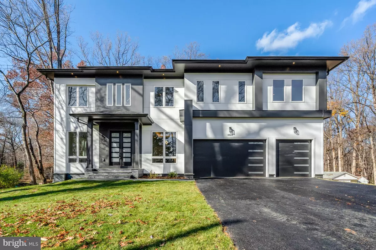 Fairfax, VA 22030,4824 VILLAGE DR