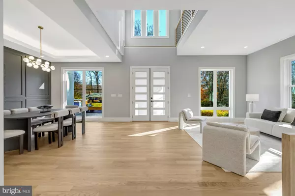 Fairfax, VA 22030,4824 VILLAGE DR