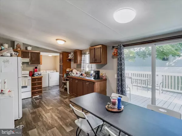 Thomasville, PA 17364,43 CHESAPEAKE EST