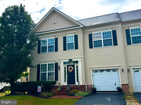 209 DARDEN CT W, Martinsburg, WV 25403