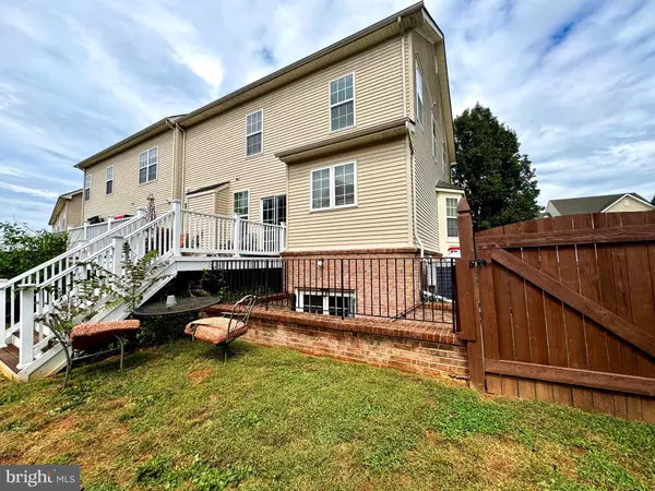 Martinsburg, WV 25403,209 DARDEN CT W