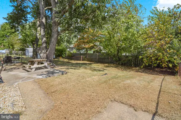 Odenton, MD 21113,655 CADBURY DR