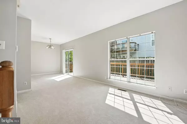 Dumfries, VA 22025,15675 VIEWPOINT CIR