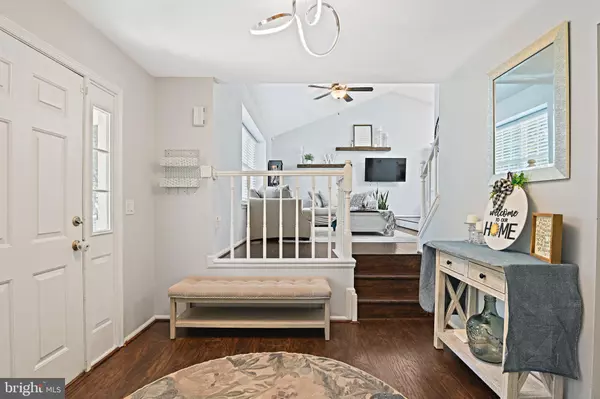 Sterling, VA 20165,30 BENTLEY DR