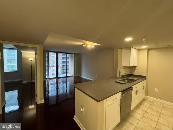 North Bethesda, MD 20852,11710 OLD GEORGETOWN RD #1007