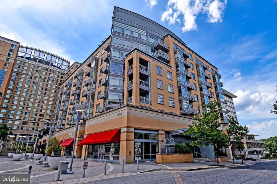 6506 AMERICA BLVD #201, Hyattsville, MD 20782