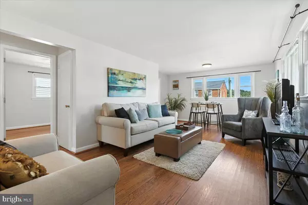 Arlington, VA 22204,2012 S LINCOLN ST