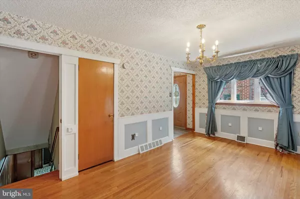 Philadelphia, PA 19128,7224 VALLEY AVE