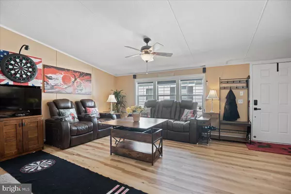 Lothian, MD 20711,307 SEVEN OAKS LN