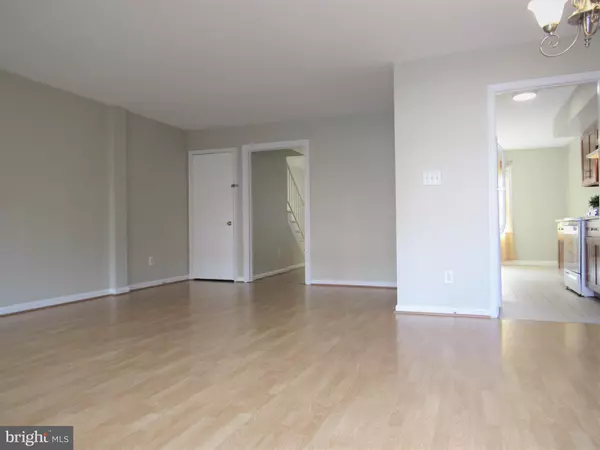 Fairfax, VA 22031,3137 CEDAR GROVE DR