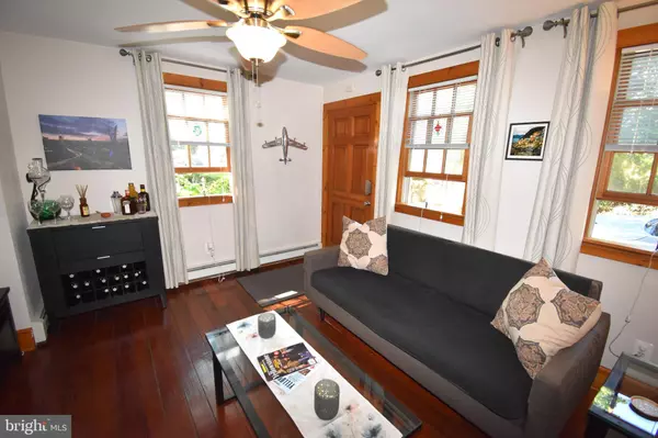 Burlington, NJ 08016,56 W PEARL ST