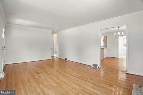 Alexandria, VA 22306,2607 POPKINS LN