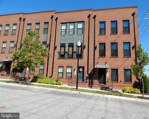 4010 HARMONY CT, Baltimore, MD 21224