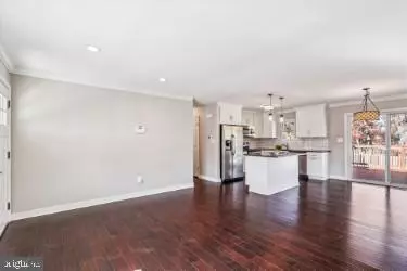 Glen Burnie, MD 21061,898 BRIGHTON PL