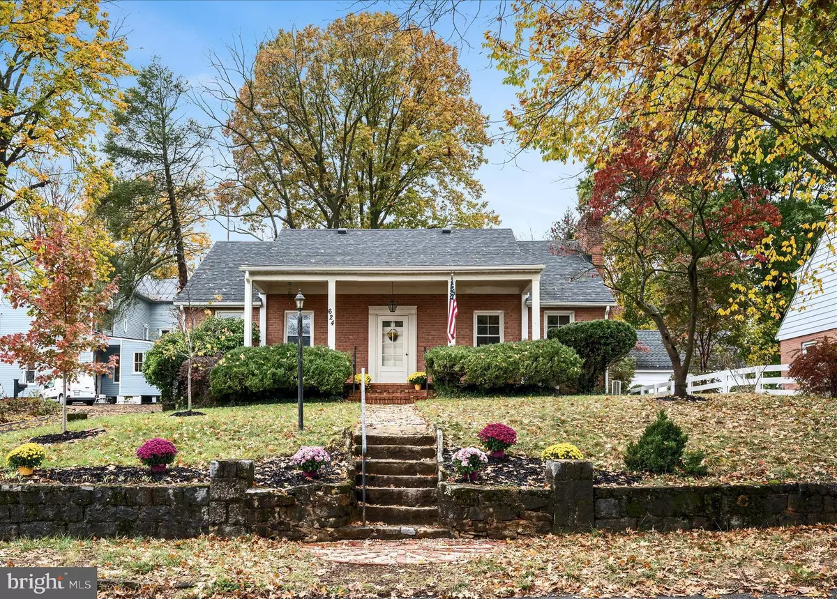 Charles Town, WV 25414,624 S MILDRED ST