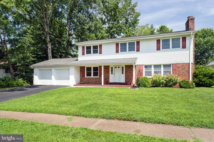 4 MALVERN CT, Wilmington, DE 19810