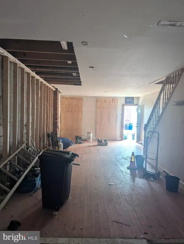 Philadelphia, PA 19125,2622 ALMOND ST