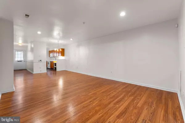Laurel, MD 20708,9266 CHERRY LN #51
