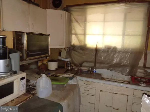 Philadelphia, PA 19140,1938 ROBERTS AVE