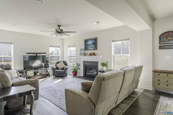 Palmyra, VA 22963,121 ISLAND HILL RD