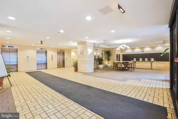Silver Spring, MD 20906,15100 INTERLACHEN DR #4-1021