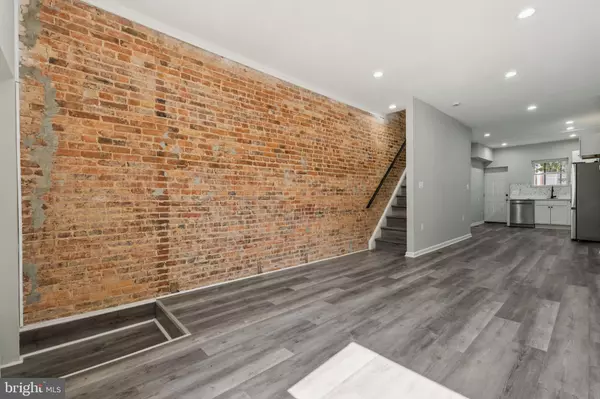 1330 SARGEANT ST, Baltimore, MD 21223