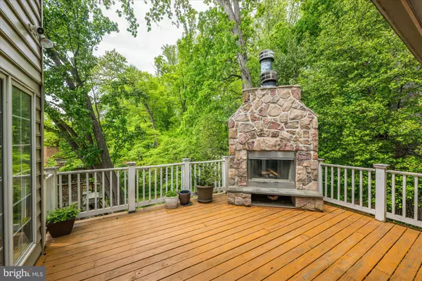 Mclean, VA 22101,6732 BARON RD