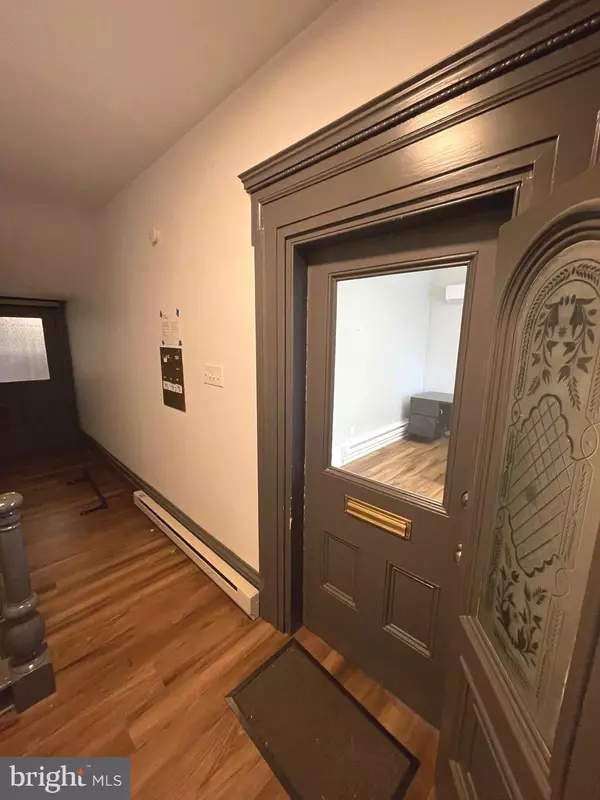 Carlisle, PA 17013,213 S HANOVER ST #COMMERCIAL