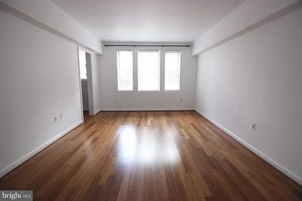 Arlington, VA 22201,1800 QUEENS LN #198