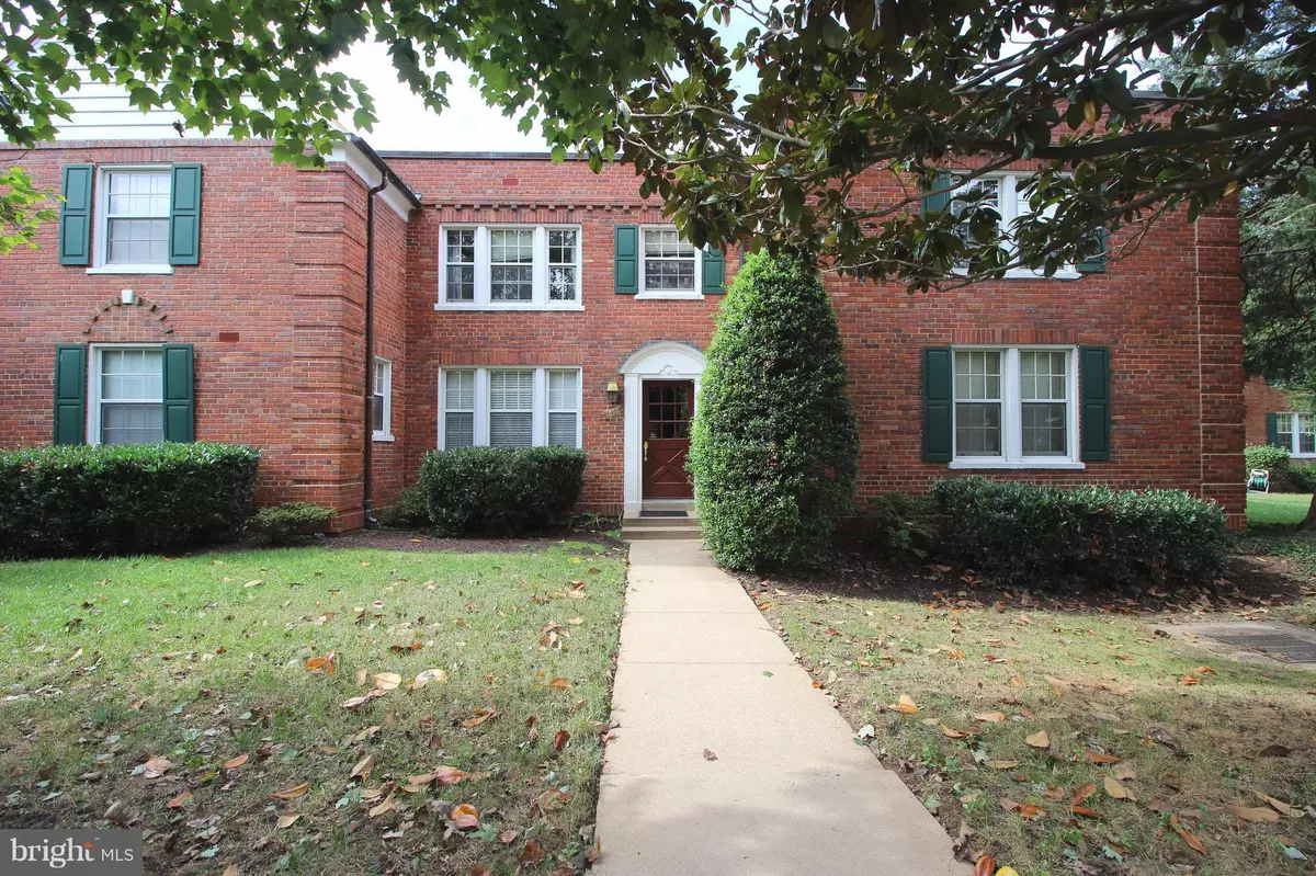 Arlington, VA 22201,1800 QUEENS LN #198