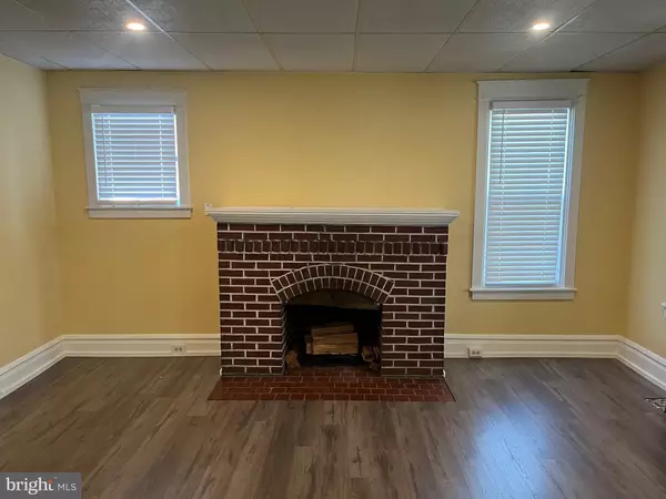 Harrisburg, PA 17103,1614 HERR ST