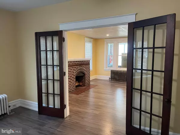 Harrisburg, PA 17103,1614 HERR ST