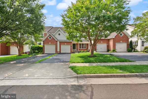 Haymarket, VA 20169,15831 FOURMILE CREEK CT