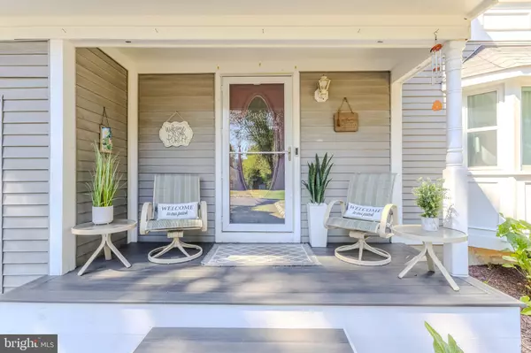 Severna Park, MD 21146,292 WHISTLING PINE RD