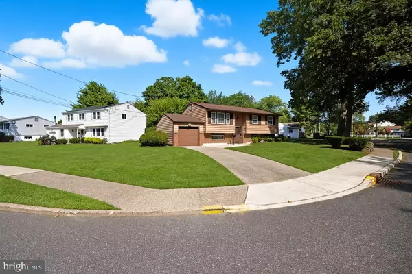 Pitman, NJ 08071,403 HUDSON AVE