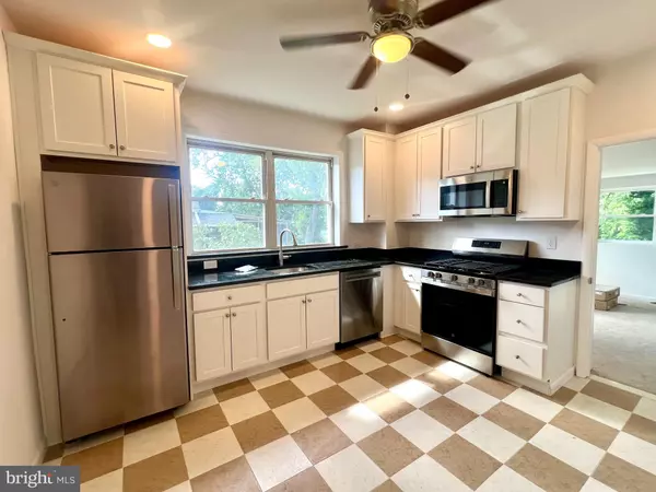 Oaklyn, NJ 08107,730 RICHEY AVE #1