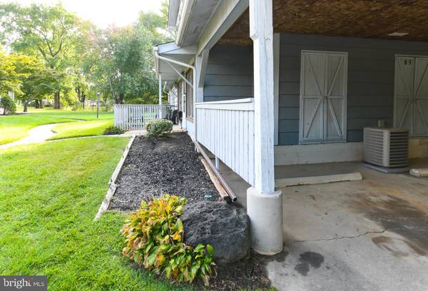 West Deptford, NJ 08066,87 WOODWAY DR