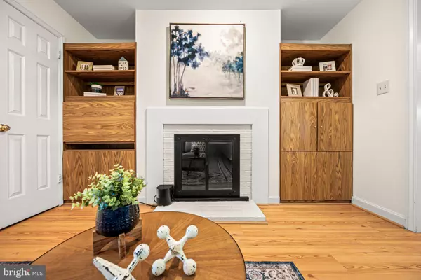 Berwyn, PA 19312,71 OAK KNOLL DR #71