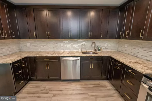 Hamilton, NJ 08619,109 CHAMBORD CT