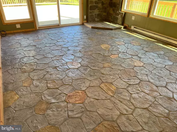 Smithsburg, MD 21783,13753 FRAZIER RD