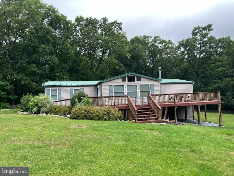 13753 FRAZIER RD, Smithsburg, MD 21783