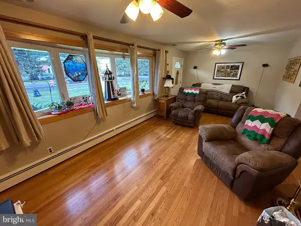 Mount Holly, NJ 08060,1046 WOODLANE RD