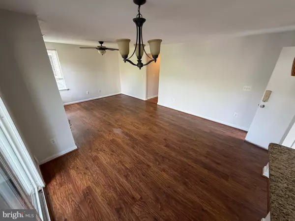 Reston, VA 20194,1512 D SUMMERCHASE CT #D