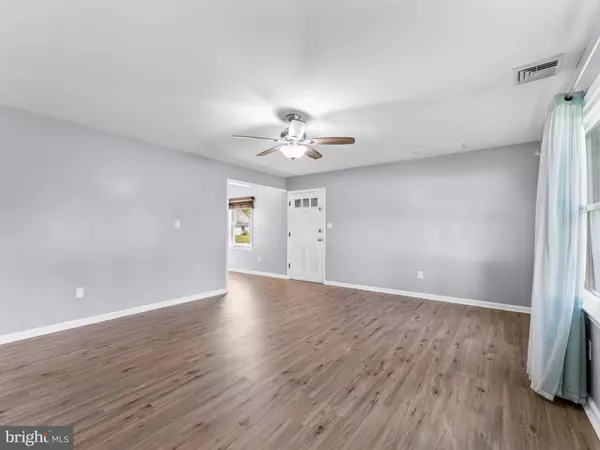 Willingboro, NJ 08046,43 BEAVERDALE LN