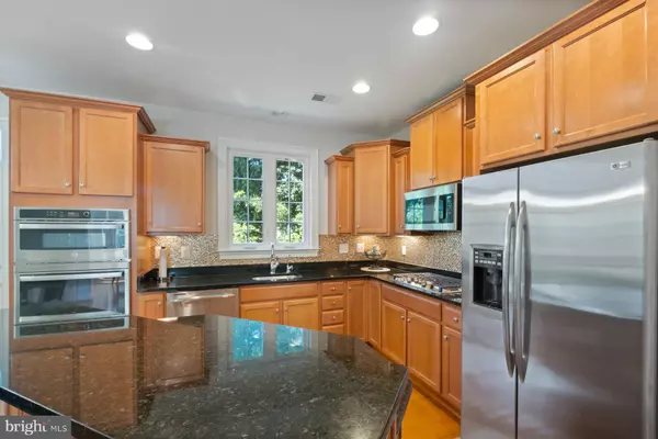 Triangle, VA 22172,3318 BARNETTS CROSSING PL