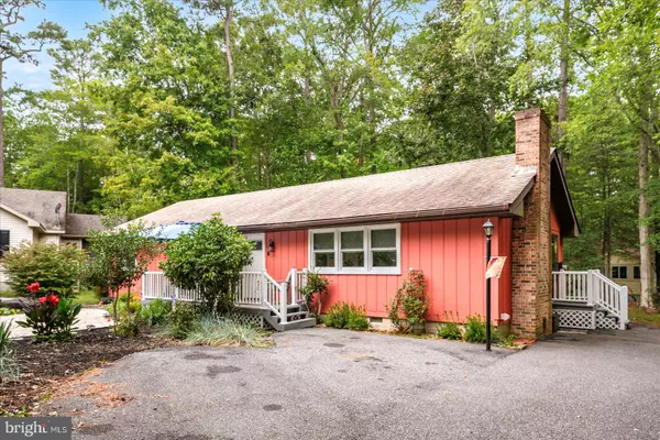 Ocean Pines, MD 21811,4 SURFERS WAY