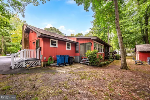 Ocean Pines, MD 21811,4 SURFERS WAY